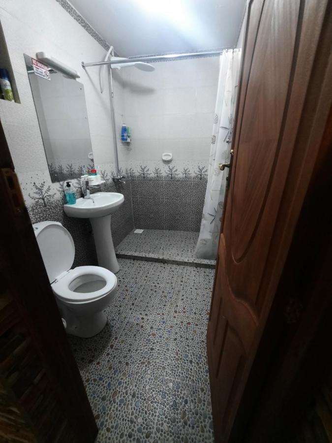 The Wonky House Apartment Timau Bagian luar foto